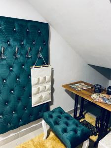 Posezení v ubytování Rooms & Apartment ZALA Airport shuttle option