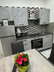 Η κουζίνα ή μικρή κουζίνα στο Home Miky