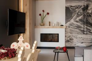 Televízia a/alebo spoločenská miestnosť v ubytovaní ApartSerwis - Gorące Źródła Apartament Czerwone Wierchy