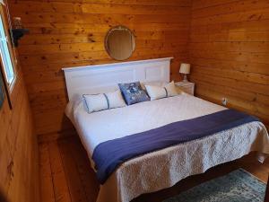 Ένα ή περισσότερα κρεβάτια σε δωμάτιο στο Thunder Cove Holiday Beach House