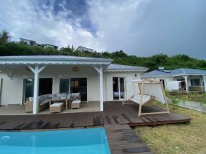 Bazén v ubytování Duna nebo v jeho okolí