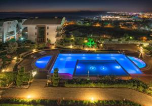 Vista de la piscina de Sunset Beach Vip 2 Residences o alrededores