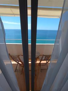 vistas al océano desde el balcón de un crucero en Beach4you - Sesimbra, en Sesimbra
