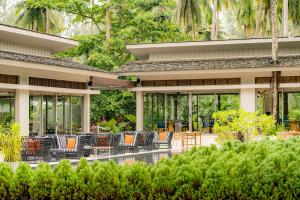 Zahrada ubytování Avani Plus Khao Lak Resort