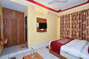 Gallery image of Mcleodganj Hotel Varuni Best Budget Hotel Near Dalai Lama Temple in Dharmsala