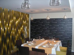 Un restaurante o sitio para comer en Hotel Hyltor