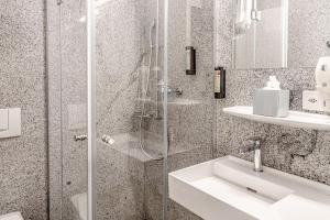 Vannituba majutusasutuses Tailormade Hotel STANS SÜD