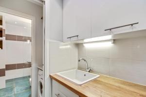 ห้องน้ำของ Apartments for Work in City Center +44 ภาพ