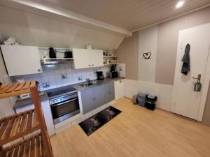 Kuchyň nebo kuchyňský kout v ubytování Ferienwohnung Naturblick