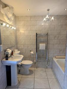 Billede fra billedgalleriet på Five Star Luxury - Oxnead Hall i Burgh next Aylsham