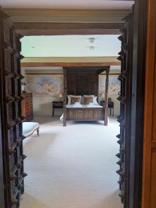 Billede fra billedgalleriet på Five Star Luxury - Oxnead Hall i Burgh next Aylsham