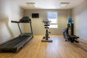 Fitness centrum a/nebo fitness zařízení v ubytování Appart Hotel Odalys City Rennes Lorgeril