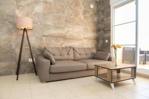 Galeriebild der Unterkunft Alboscmar - Apartamento en Riumar con piscina y cerca de la playa - Deltavacaciones in Riumar