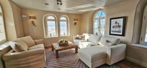 Зона вітальні в Hotel Hirschen am See