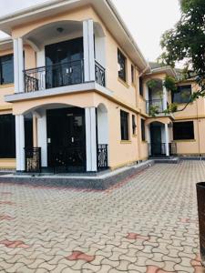 Ảnh trong thư viện ảnh của SONKOYAZ BED AND BREAKFAST Near UN BASE ở Entebbe