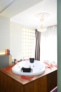 Fotografie z fotogalerie ubytování NS Luxury Suites v destinaci Tirana