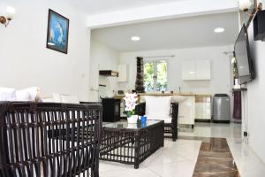 Kuchyň nebo kuchyňský kout v ubytování Martello Apartments