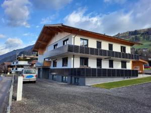 Nespecifikovaný výhled na hory nebo výhled na hory při pohledu z apartmánu
