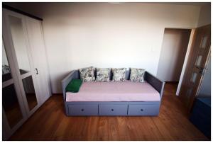Ένα ή περισσότερα κρεβάτια σε δωμάτιο στο Color Apartment Panorama