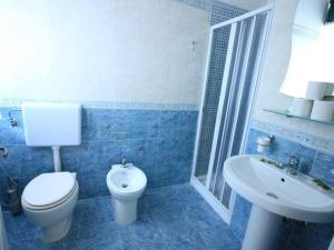 Koupelna v ubytování B&B Arcobaleno - Costa + 21 fotografií
