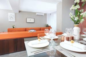 Posezení v ubytování Bel Air Crest Hotel & Suites
