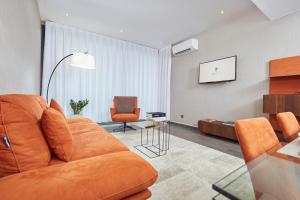 Posezení v ubytování Bel Air Crest Hotel & Suites + 37 fotografií