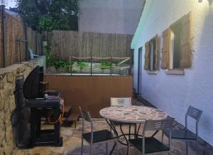 Φωτογραφία από το άλμπουμ του CASA Violeta σε Valdemaqueda