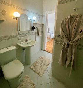 Ένα μπάνιο στο FeWo-Antalya Holiday Apartments No-3