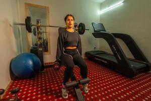 Fitnes oz. oprema za telovadbo v nastanitvi Hill River Resort By West Western