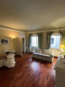 Katil atau katil-katil dalam bilik di Palazzo Bianchini