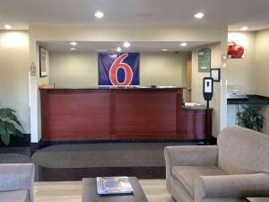 Vstupní hala nebo recepce v ubytování Motel 6 East Windsor, NJ Hightstown