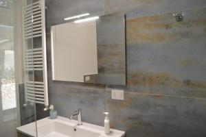 Ένα μπάνιο στο Lovely house with amazing sea view