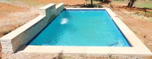Πισίνα στο ή κοντά στο Leafy home in the heart of Linden with Pool