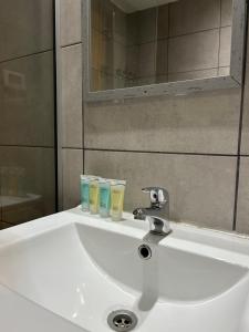 Koupelna v ubytování Amdar Hostel