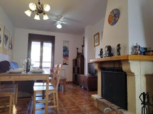 Fotografia z galérie ubytovania Los Olivos de Fondon v destinácii Fondón