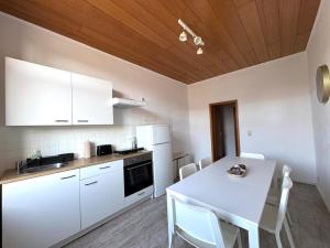 Η κουζίνα ή μικρή κουζίνα στο Handwerkerunterkunft in Wuppertal