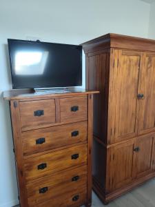TV a/nebo společenská místnost v ubytování Country Home + 2 fotografie