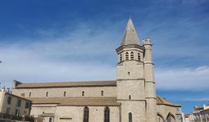 Fotografie z fotogalerie ubytování Le Gaveau superbe T3 médiéval Internet WiFi gratuit Arènes historiques v destinaci Béziers