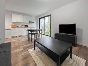 Dapur atau dapur kecil di Maisonnette lumineuse avec Jardin Bordeaux Aréna