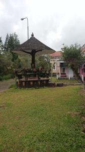 Zahrada ubytování Rhabdia Villa Kota Bunga