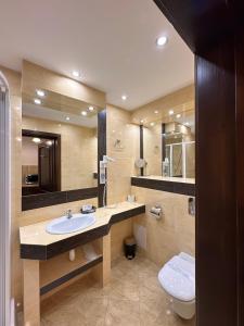 Ένα μπάνιο στο Apartamenty z widokiem na Tatry Cztery Pory Roku +89 φωτογραφίες