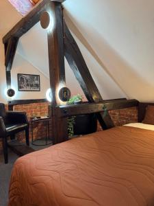 Postel nebo postele na pokoji v ubytování Pirocanac Rest&Rooms top 25