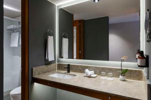 Koupelna v ubytování Avani Royal Zona T Bogotá Hotel (previously NH Bogotá Boheme Royal)