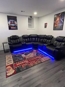 Gallery image of Bi Level Downtown Midtown Suite PS5 Movie Theater in Detroit