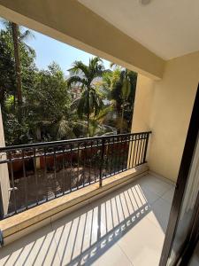 Μπαλκόνι ή βεράντα στο Spacious 3BHK for a Perfect Stay +32 φωτογραφίες