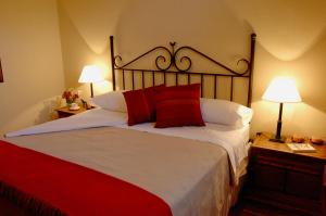 Cama ou camas em um quarto em Robles de Besares