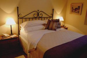 Cama ou camas em um quarto em Robles de Besares