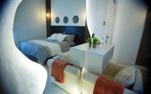 Voodi või voodid majutusasutuse Home2Suite by Veronica Buziga, Munyonyo- Luxury with Netflix, Wi-Fi, & Free Parking toas