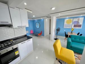 Η κουζίνα ή μικρή κουζίνα στο Apartamento con vista única cerca de la Uninorte