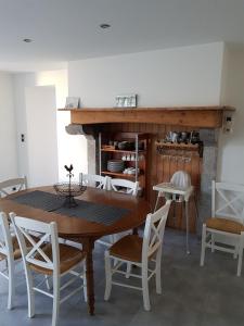 Ποτά στο Maison Tirlibibi